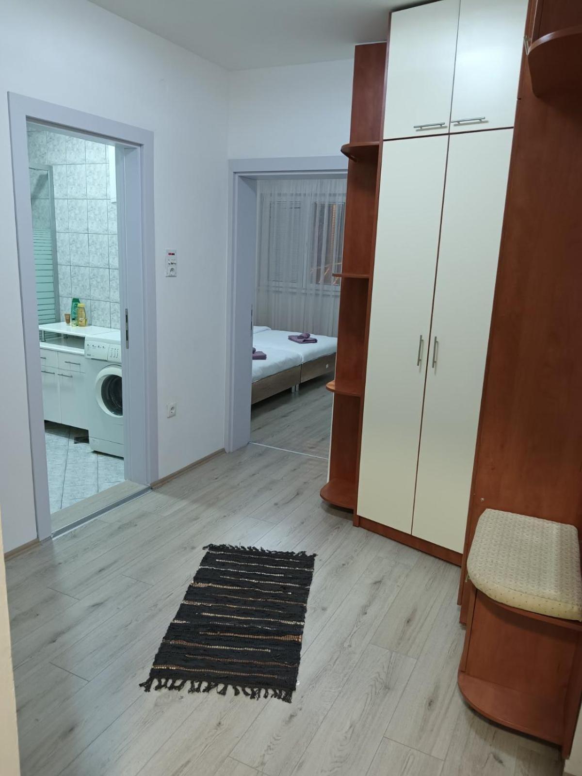 Premium Square Apartment سكوبجي المظهر الخارجي الصورة