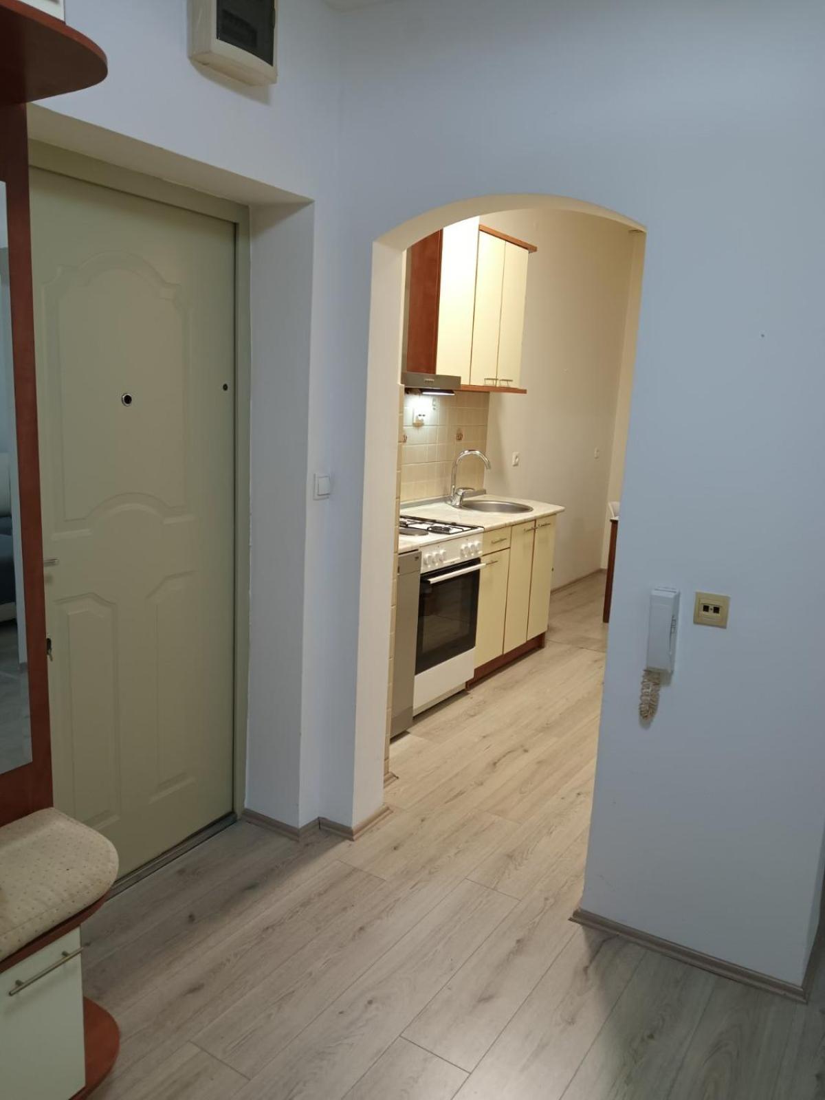 Premium Square Apartment سكوبجي المظهر الخارجي الصورة
